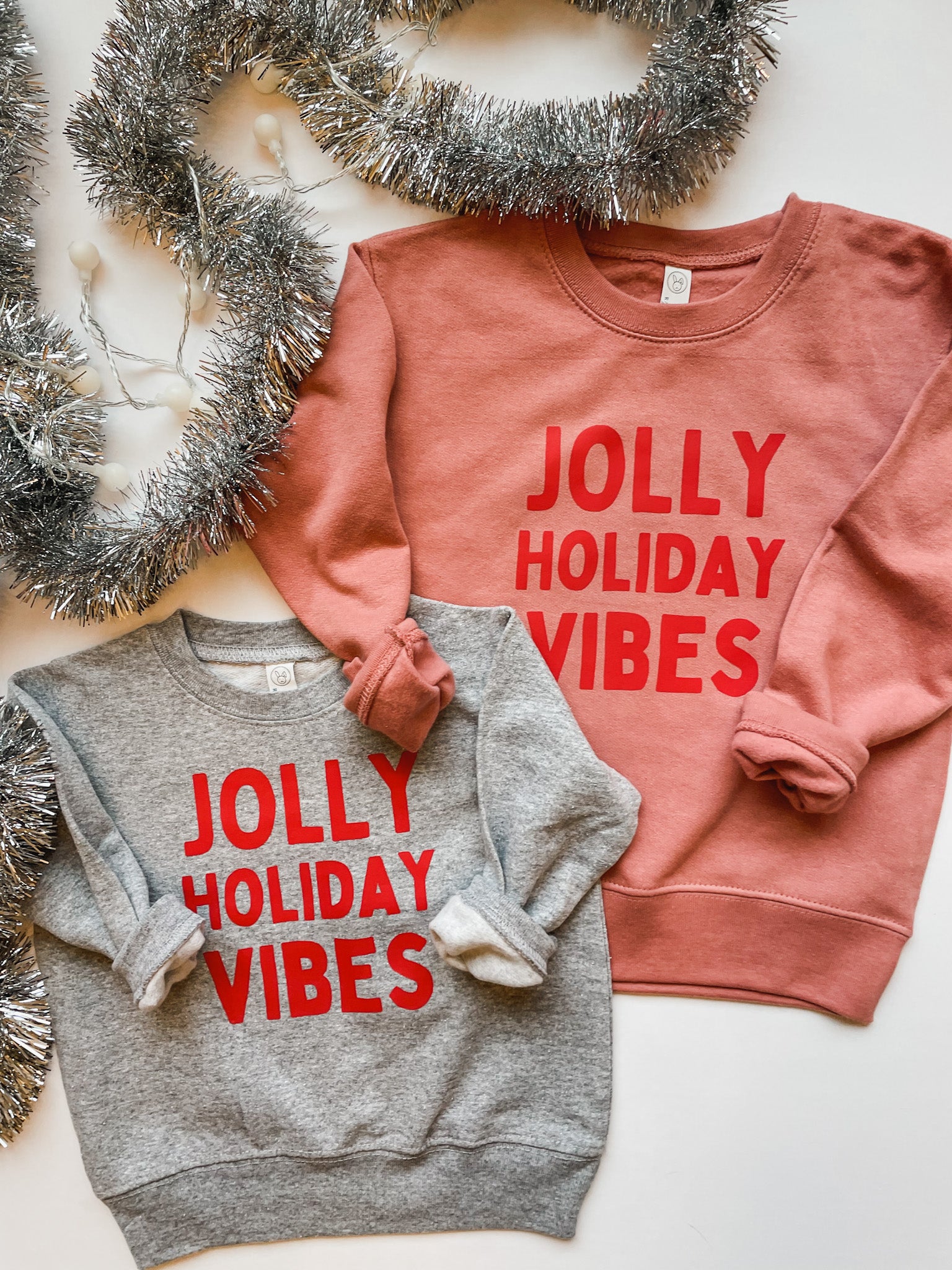 Jolly Holiday Vibes Crew – Carrot Sticks
