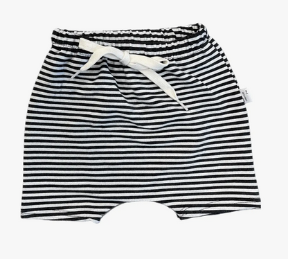 Portage & Main Stripe Short